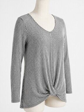 Promises Promise Vintage Monochrome Striped Twist Front Long Sleeve Tee  Size 2X